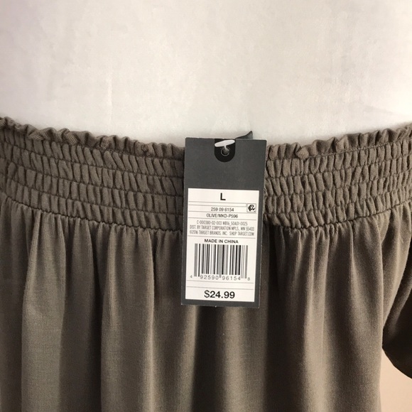 Dress - Picture 5 of 5